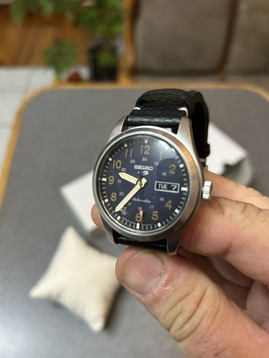 Наручний годинник Seiko 5 Sport