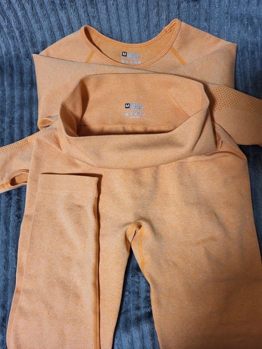 Фітнес костюм для спорту