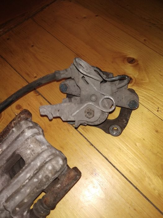 Супорт wolksvagen caddy