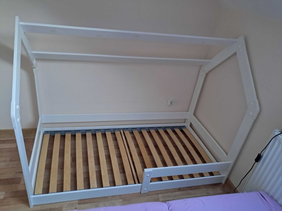 Sprzedam Łóżko domek