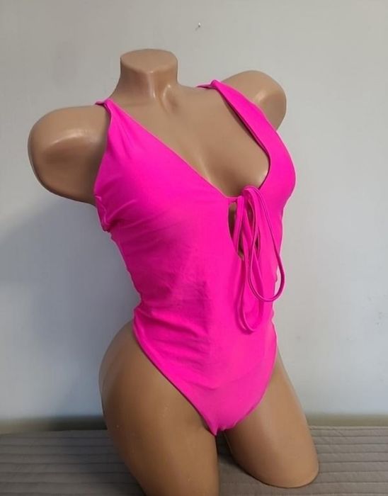 Слитный купальник 46/48 размер.