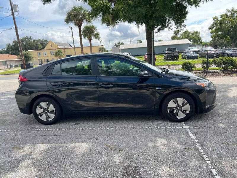 2017 Hyundai Ioniq Hybrid