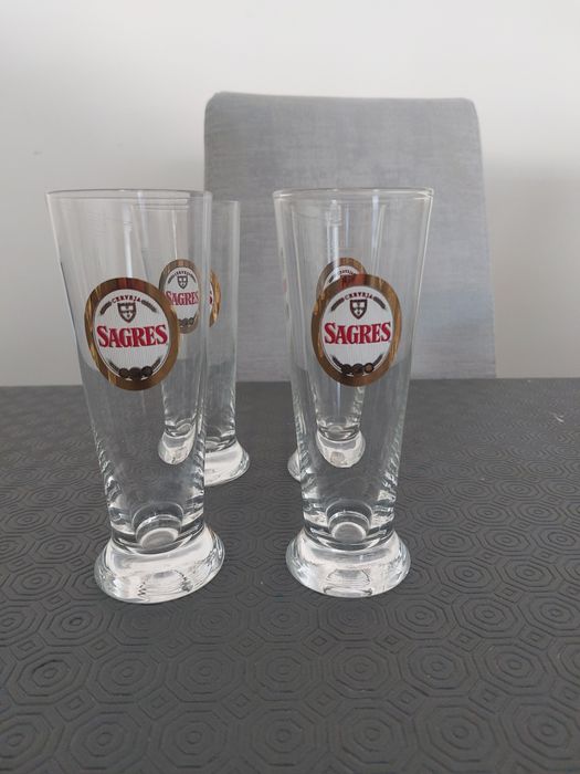 Copos de cerveja Sagres