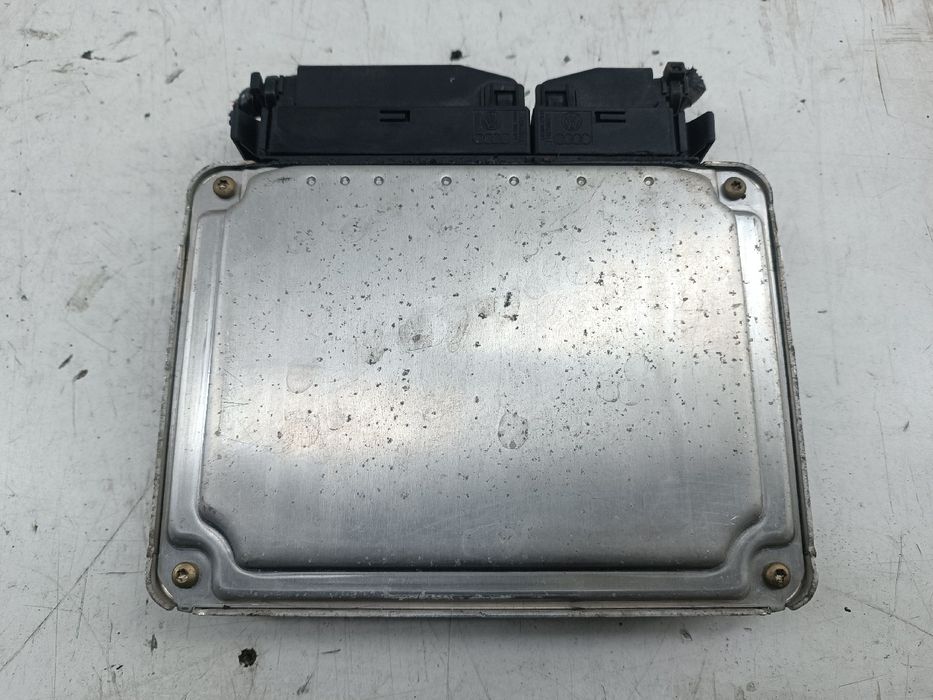 Centralina de Motor - VOLKSWAGEN Polo (6N2) | 99 - 01