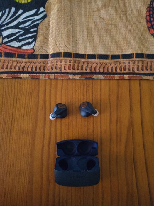 Jabra Elite Active 65t, left earbud not working64553044285186121