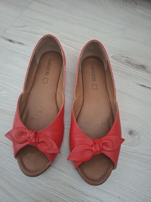 Buty letnie lasocki 39