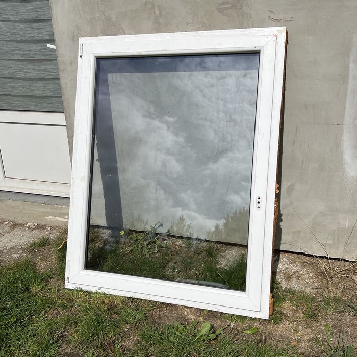 Okno plastikowe 114/141