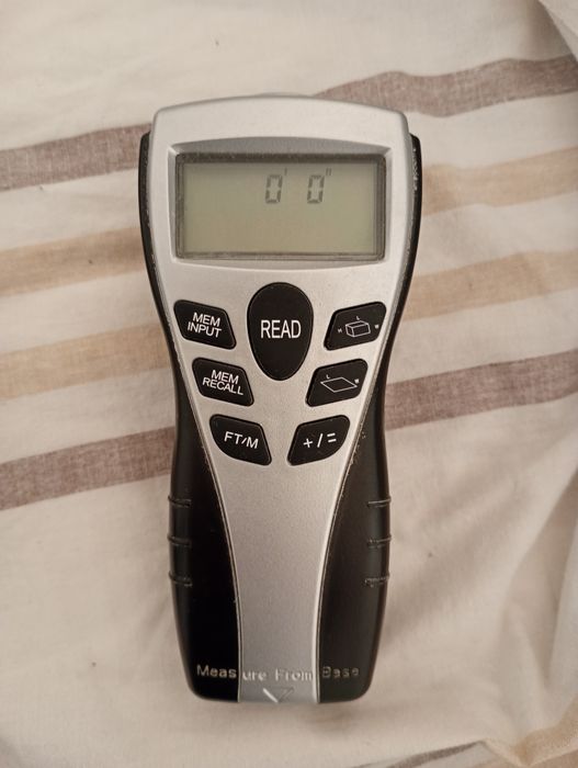 Medidor laser (Telêmetro)