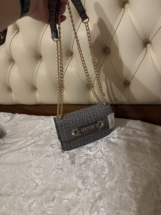 Сумочка, клатч жіночий оригінал Guess