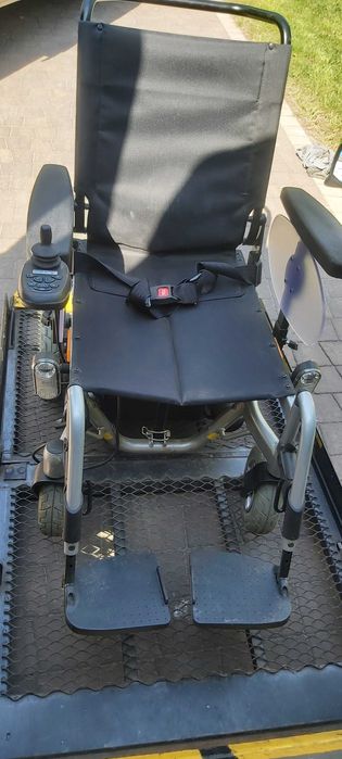 OKAZJA! Wózek inwalidzki elektryczny MEYRA Ichair Basic świetny stan