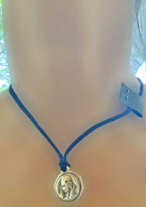 Fio em Couro e Metal Signos Virgem, Novo/Exclusivo/Único
