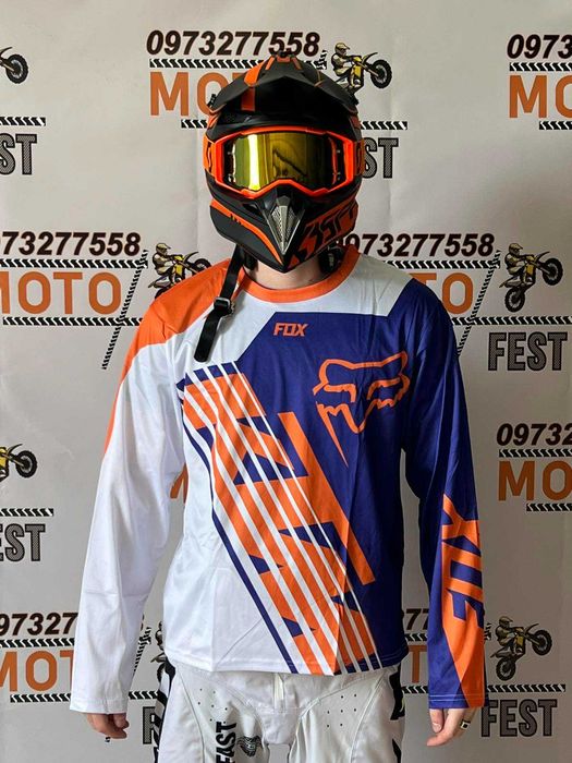 Мото костюм та екіперовка