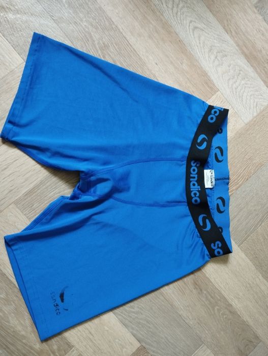 Термо-компрессионые шорты Sondico L