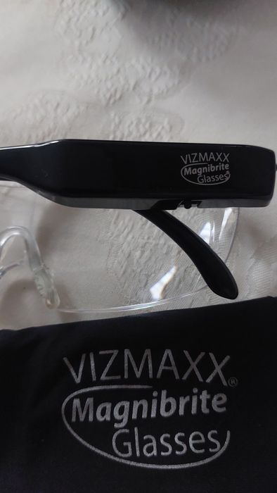 Okulary powiększające  Vizmaxx magnibrite glasses  że światłem led