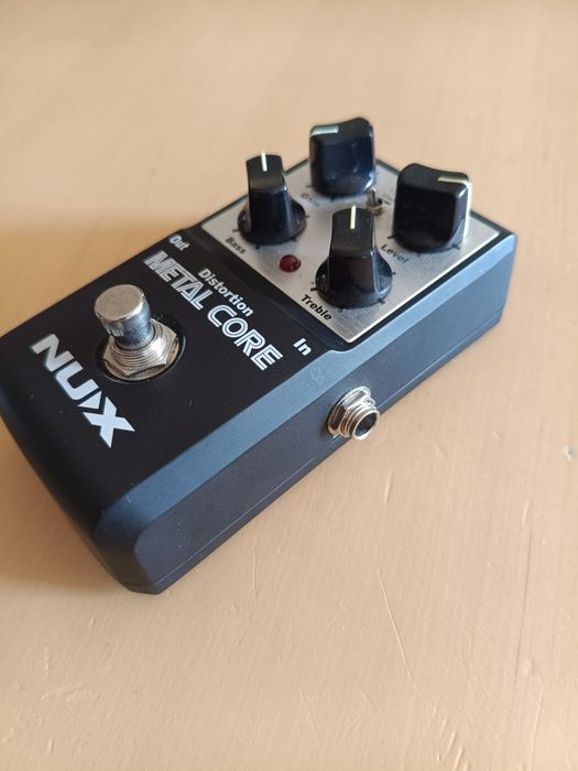 Efekt gitarowy NUX Metal Core