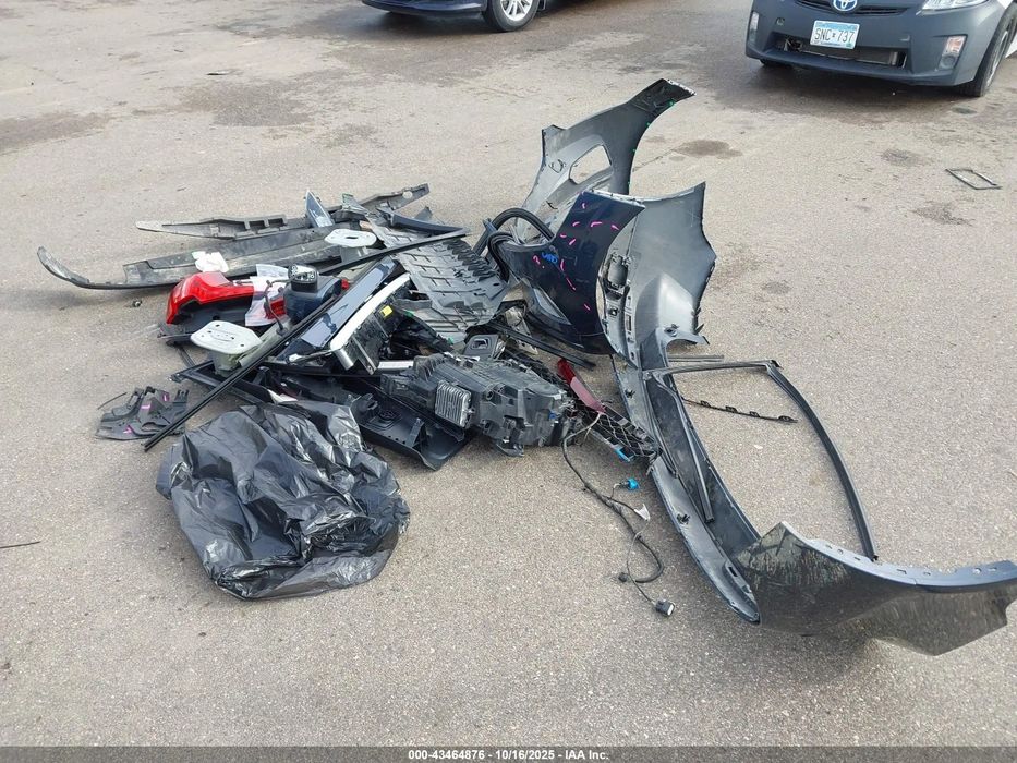 VOLVO XC60 T5 Momentum 2021