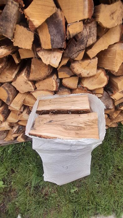 Дрова сухі  для опалення бук дуб граб