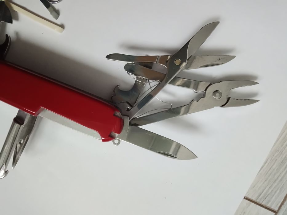 ніж тінкер де люкс victorinox