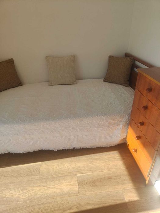 quarto para arrendar