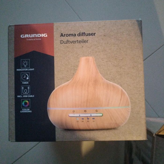 GRUNDIG Elektryczny drewniany dyfuzor zapachowy z oświetleniem LED | 5