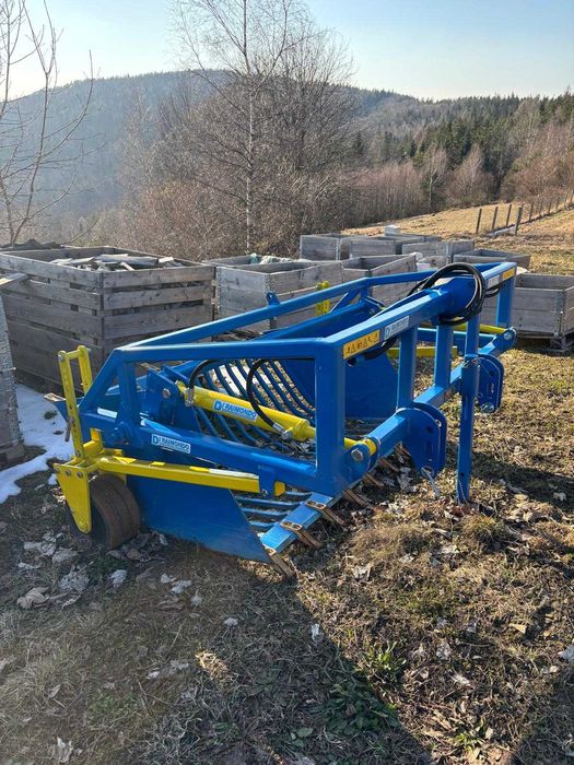 Maszyna do zbierania kamieni