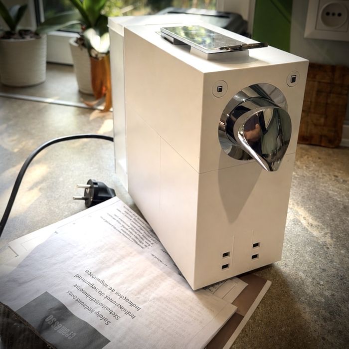 Нова капсульна кавоварка Cremesso UNA Automatic Smart Line