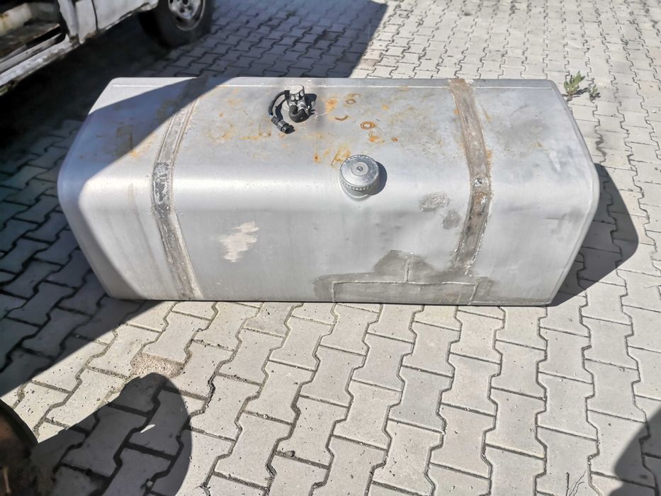 aluminiowy zbiornik paliwa 600l man