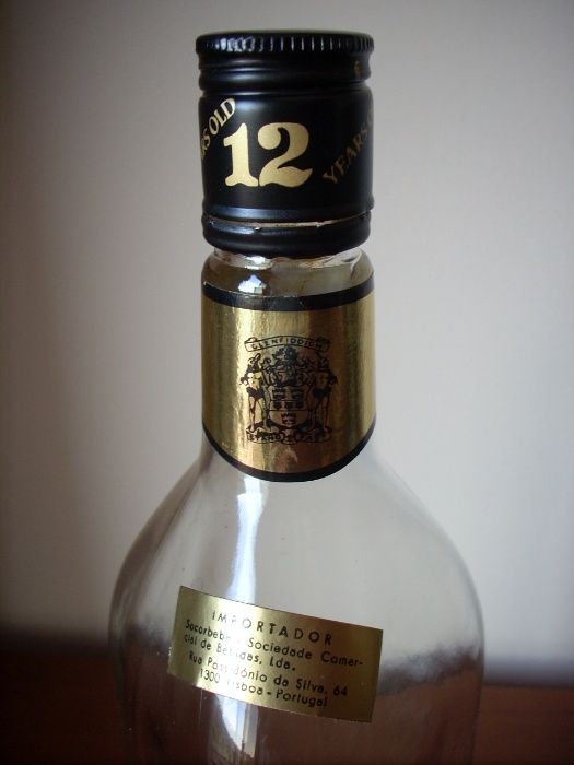 Garrafa antiga Grant's c/ caixa