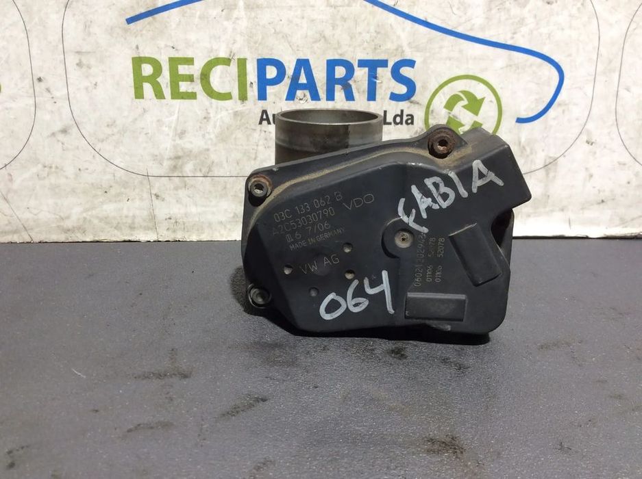 Borboleta da admissão Skoda Fabia