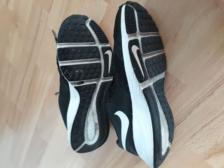 Buty Nike Star Runner rozmiar 38.5(24cm)