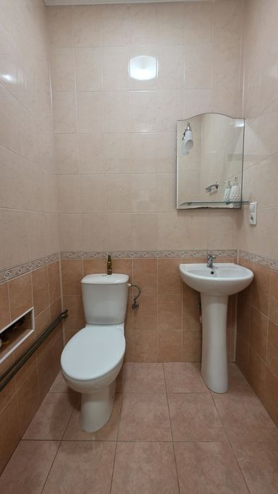 Вільна для оренди 2х кімн квартира типу Таунхаус