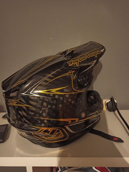 Kask wyczynowy TLD Troy Lee designs na hulajnogę  rower Kross enduro