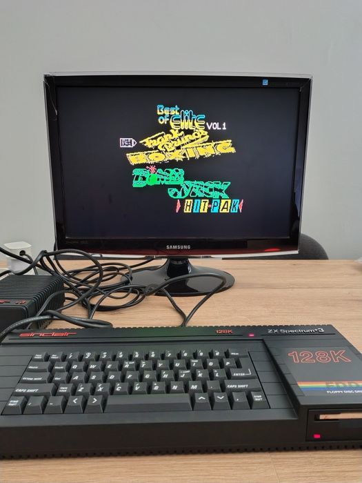 Best of Elite Vol 1 ZX Spectrum +3 (Commando, Bomb Jack) dyskietka CF2