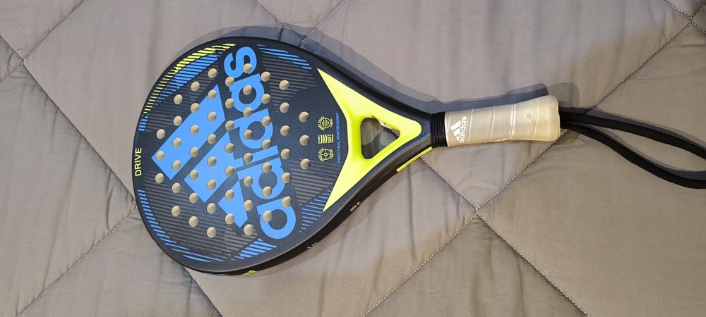 Raquete Padel adidas + saco