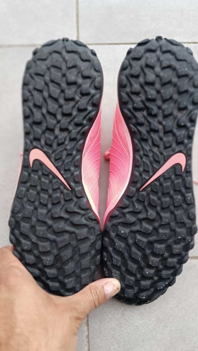 Buty piłkarskie męskie Nike rozm.44