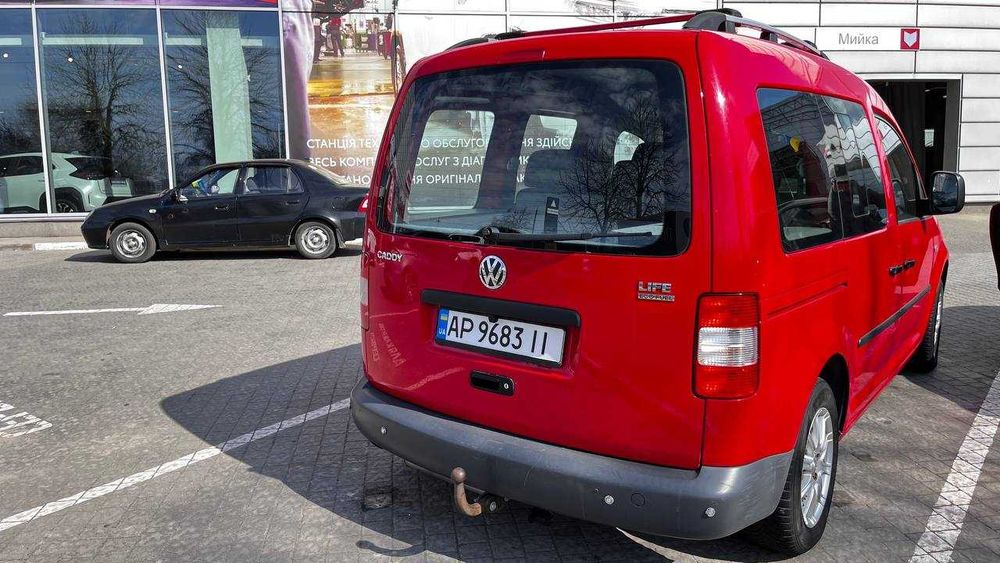 Volkswagen Caddy Life в гарному стані
