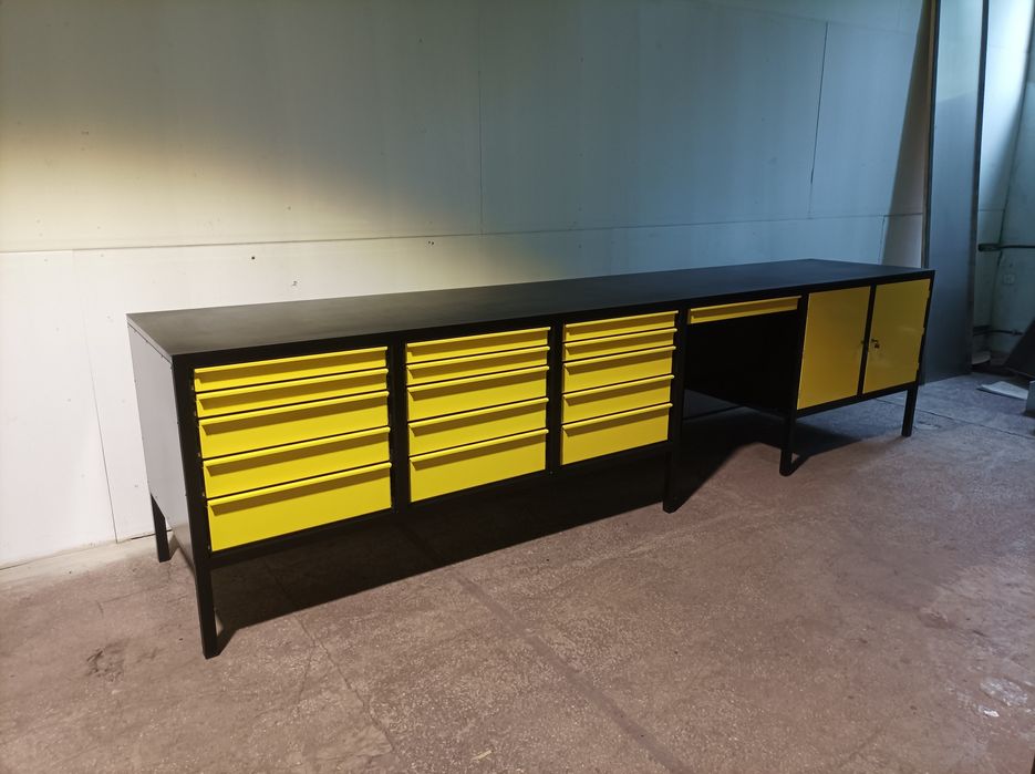 Konkretny stół warsztatowy metalowy 400cm x 80cm . 220kg