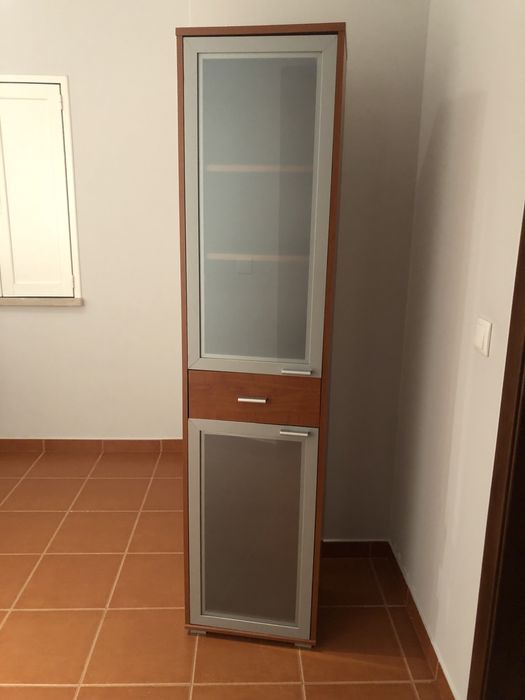 Estante para livros64752183205123120