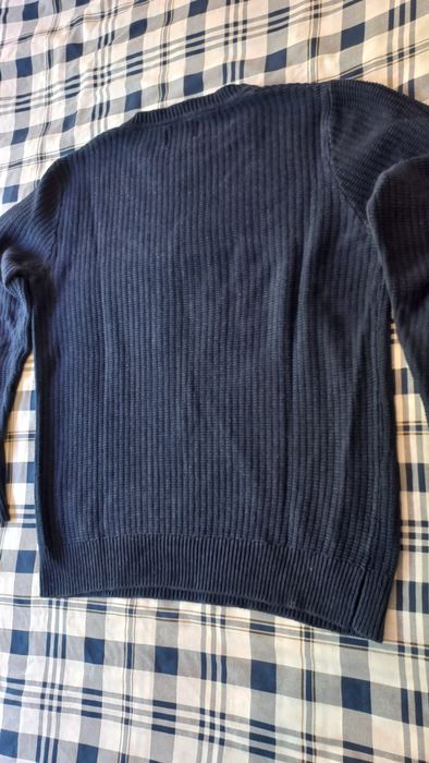 Camisola de malha azul marinho