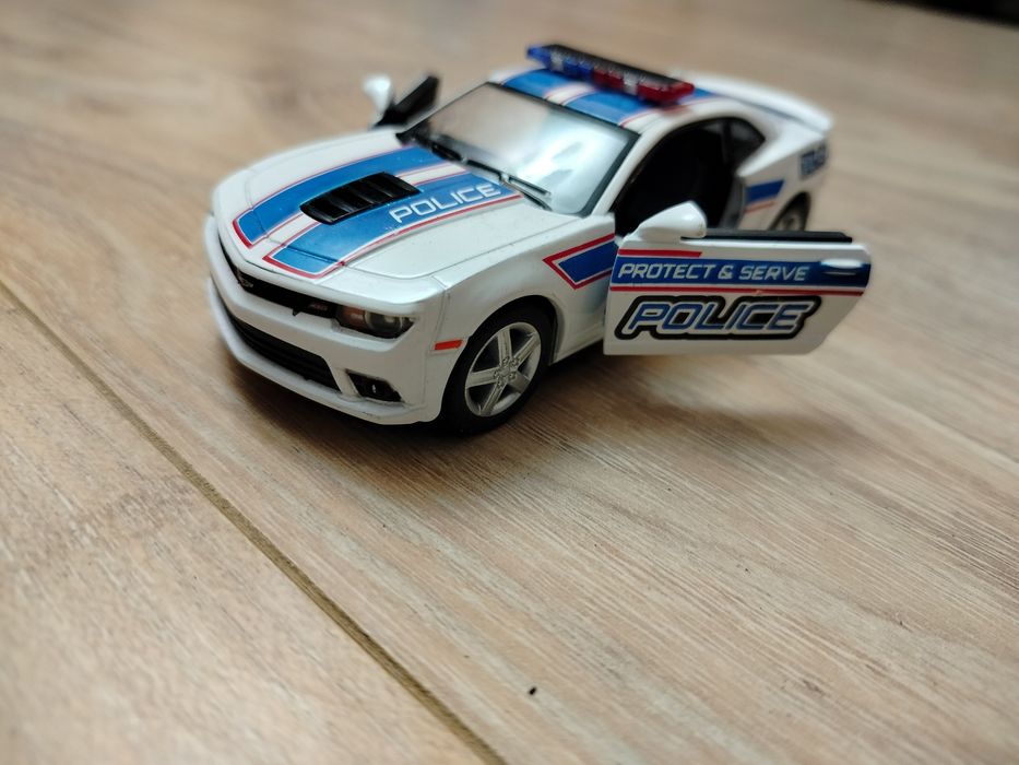 Машинки модельки