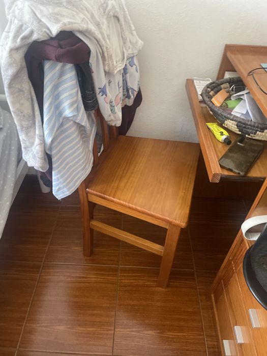 Secretaria em madeira quarto criança
