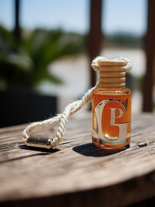 Ароматизатор в авто, з яскравими ароматами