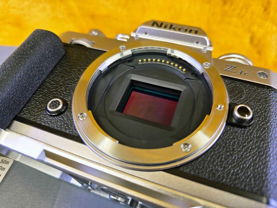 !СТАН НОВОГО! Nikon Z fc з кіт-об'єктивом 16-50mm VR -- 1275 кадрів --