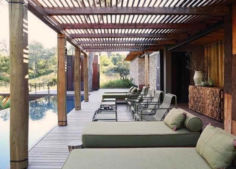 Подушки та матраци для садових, терасних меблів, гойдалок, шезлонгів