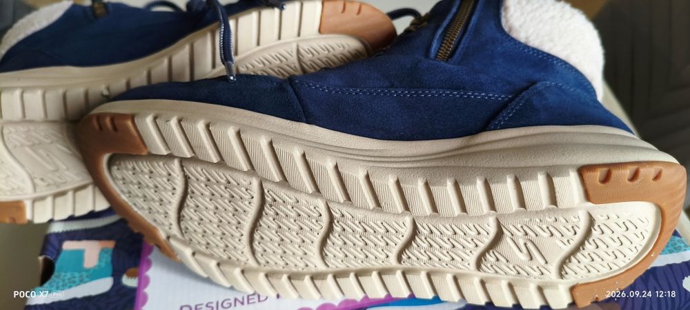 ботинки р 40 осень Sketchers