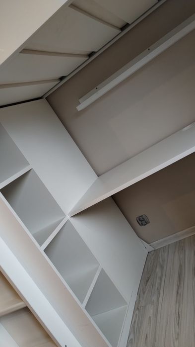 Łóżko na antresoli Smastad