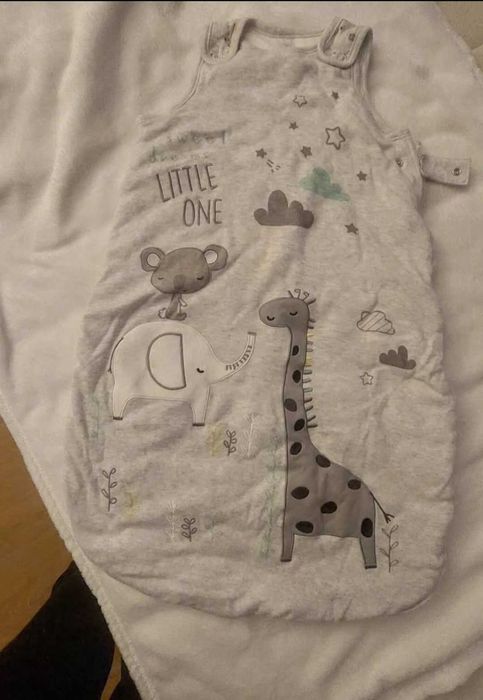 Manta e saco de bebé