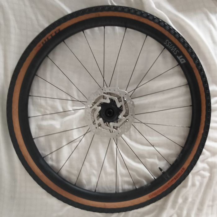 Conjunto de Rodas DT Swiss G 1800 SPLINE 25 Gravel + Pneus + Cassete + Discos + Saco SWIFT