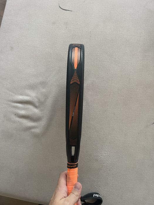 Raquete Bullpadel Vertex 04 Hybrid 2025