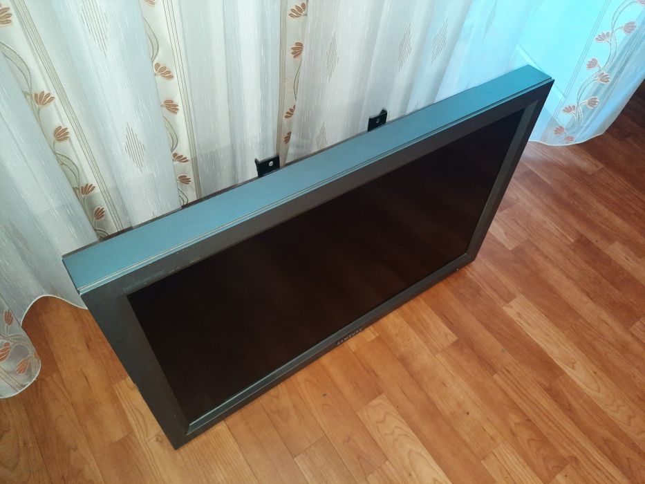 Монітор Samsung SyncMaster 320P 32